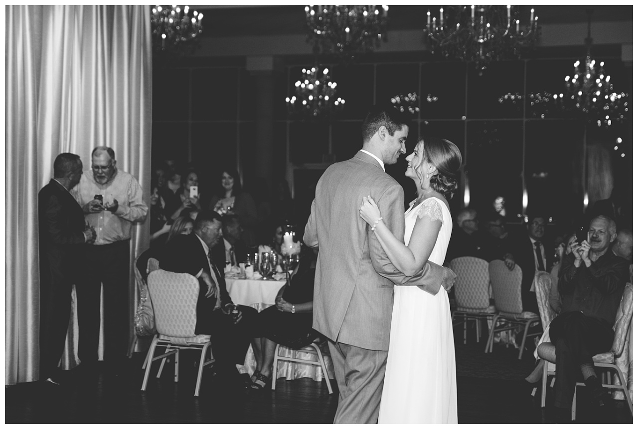 ELEGANT BREWERY INSPIRED WEDDING ASHTON GARDENS NORTH HOUSTON TEXAS_0019