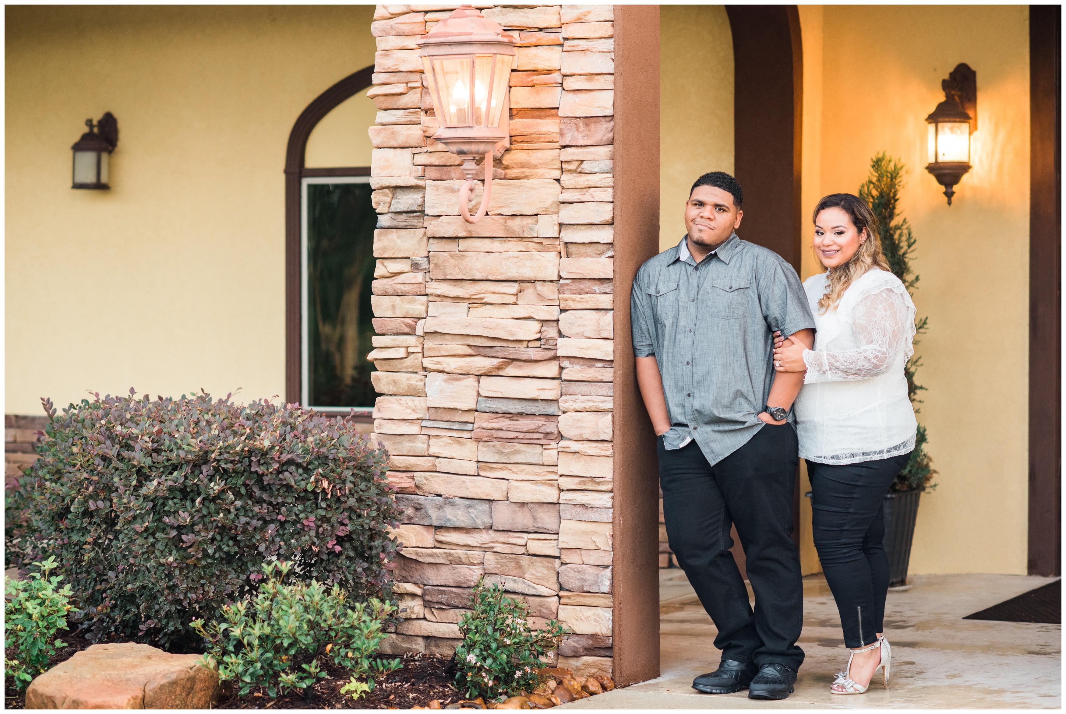 Vanessa and Jermain Engagement Session Tuscan Courtyard_0603