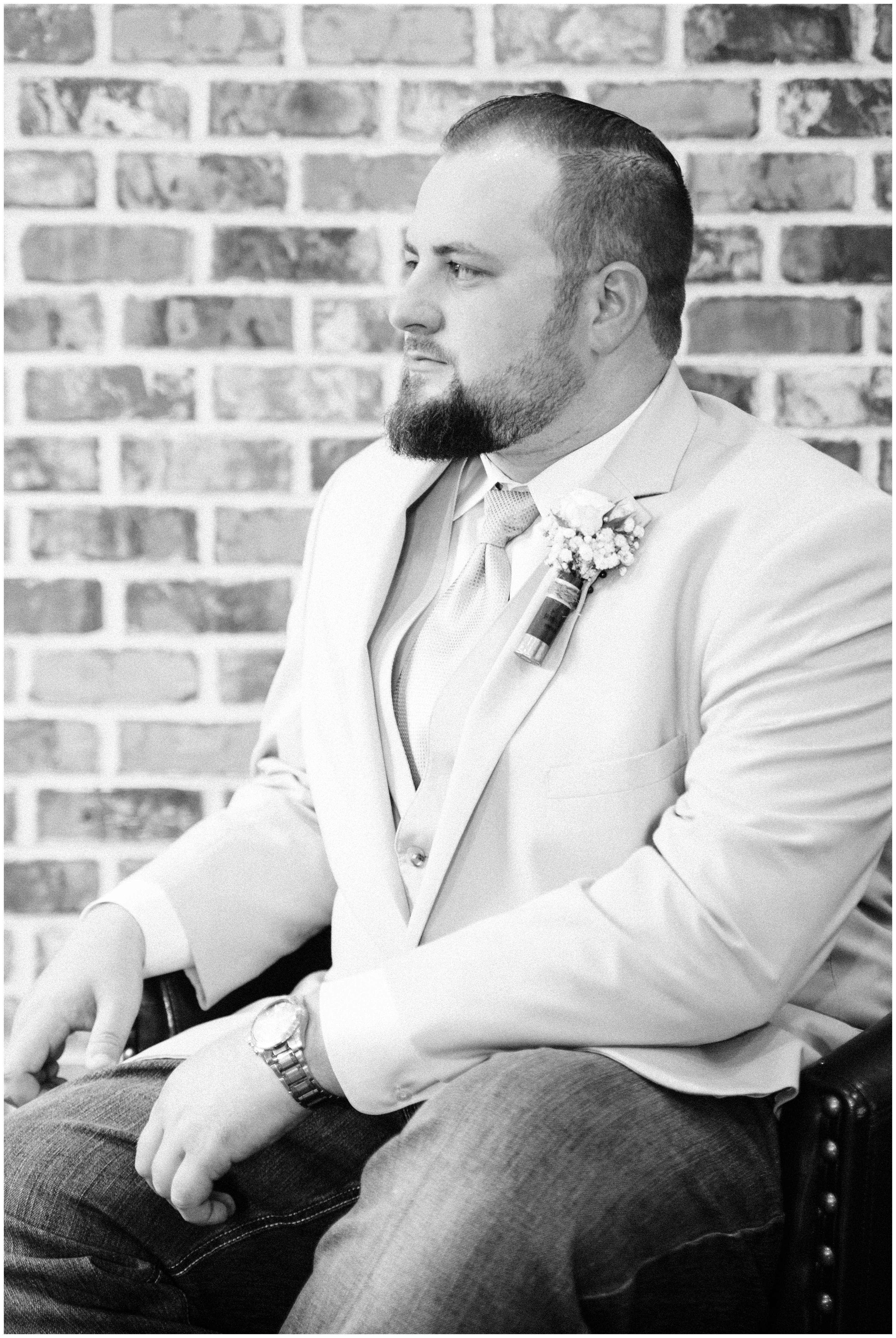 Jake and Jordan Carriage House Wedding Conroe TX_0712