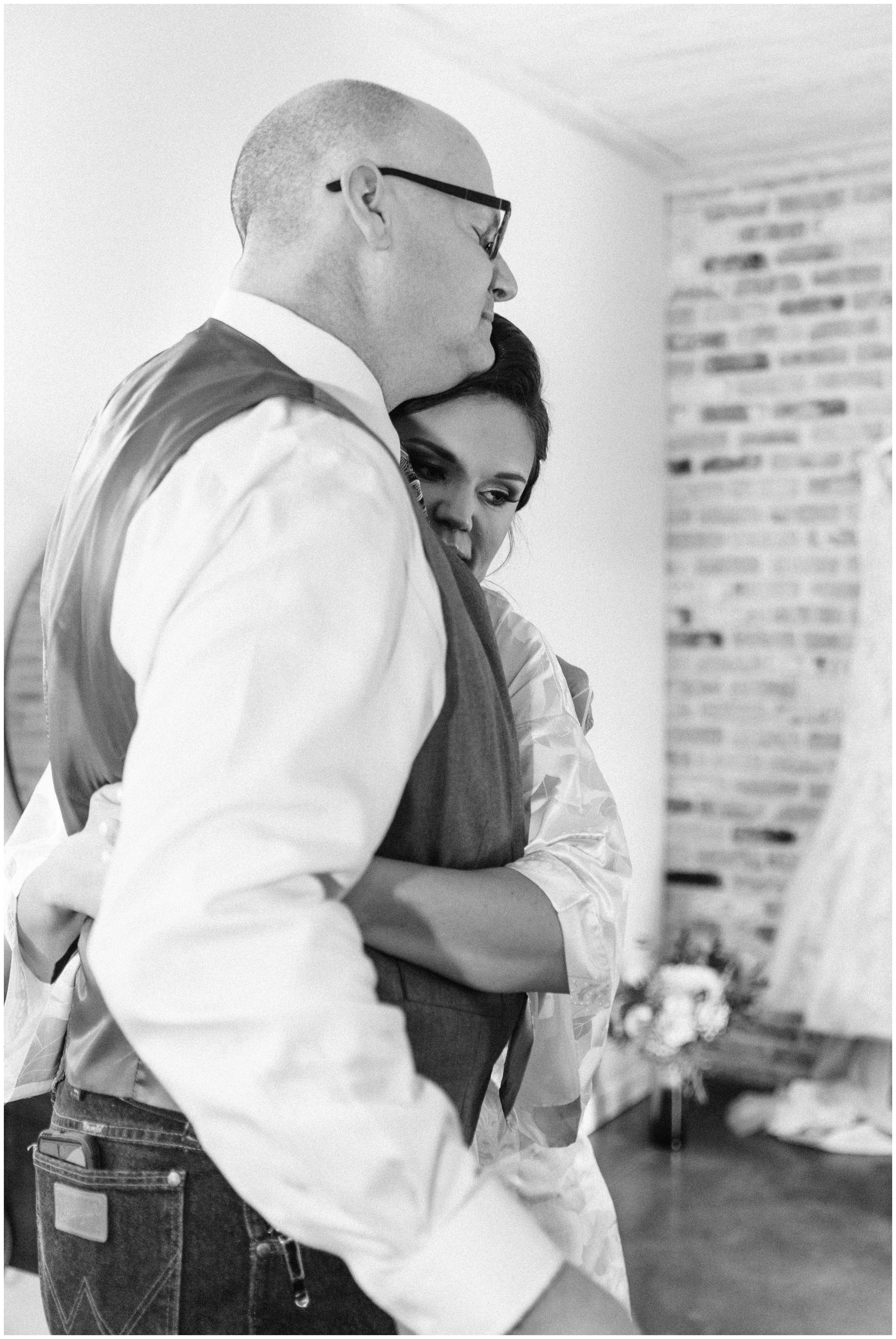 Jake and Jordan Carriage House Wedding Conroe TX_0716