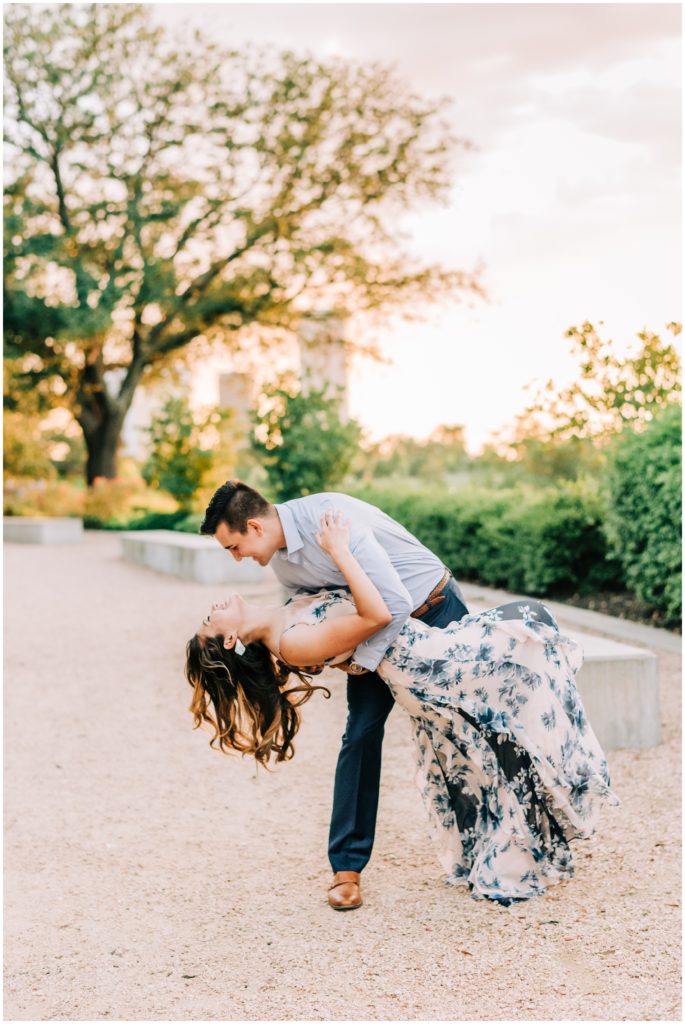 Houston Skyline Engagement Session_the_dunlavy_downtown_houston_engagement_session