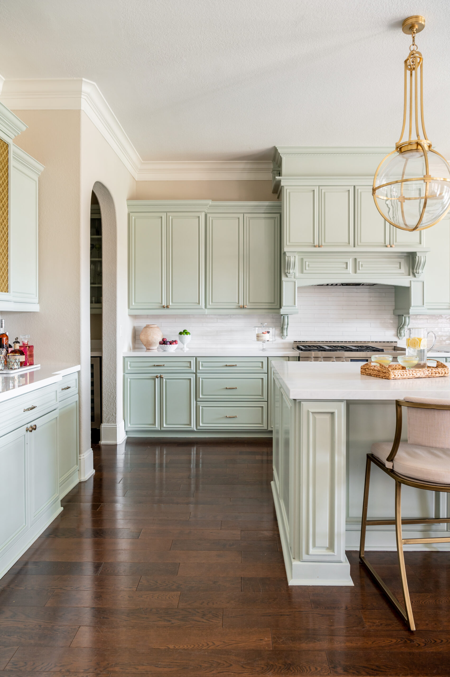 Houston Interior Designer, Sarah Becker’s kitchen interior design photoshoot