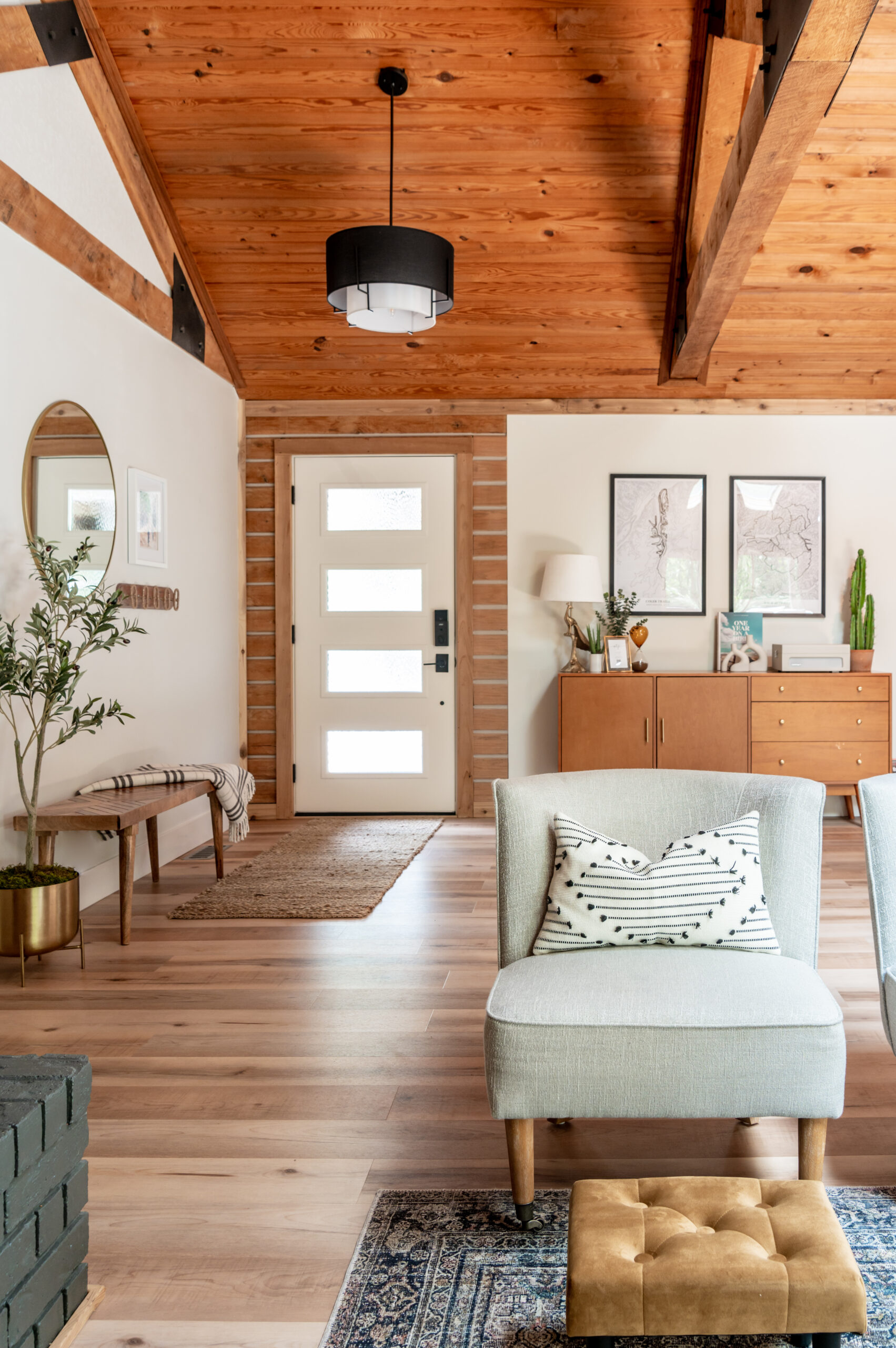 Oz and Oak Vacation Rentals Interior Design Photoshoot in Arkansas