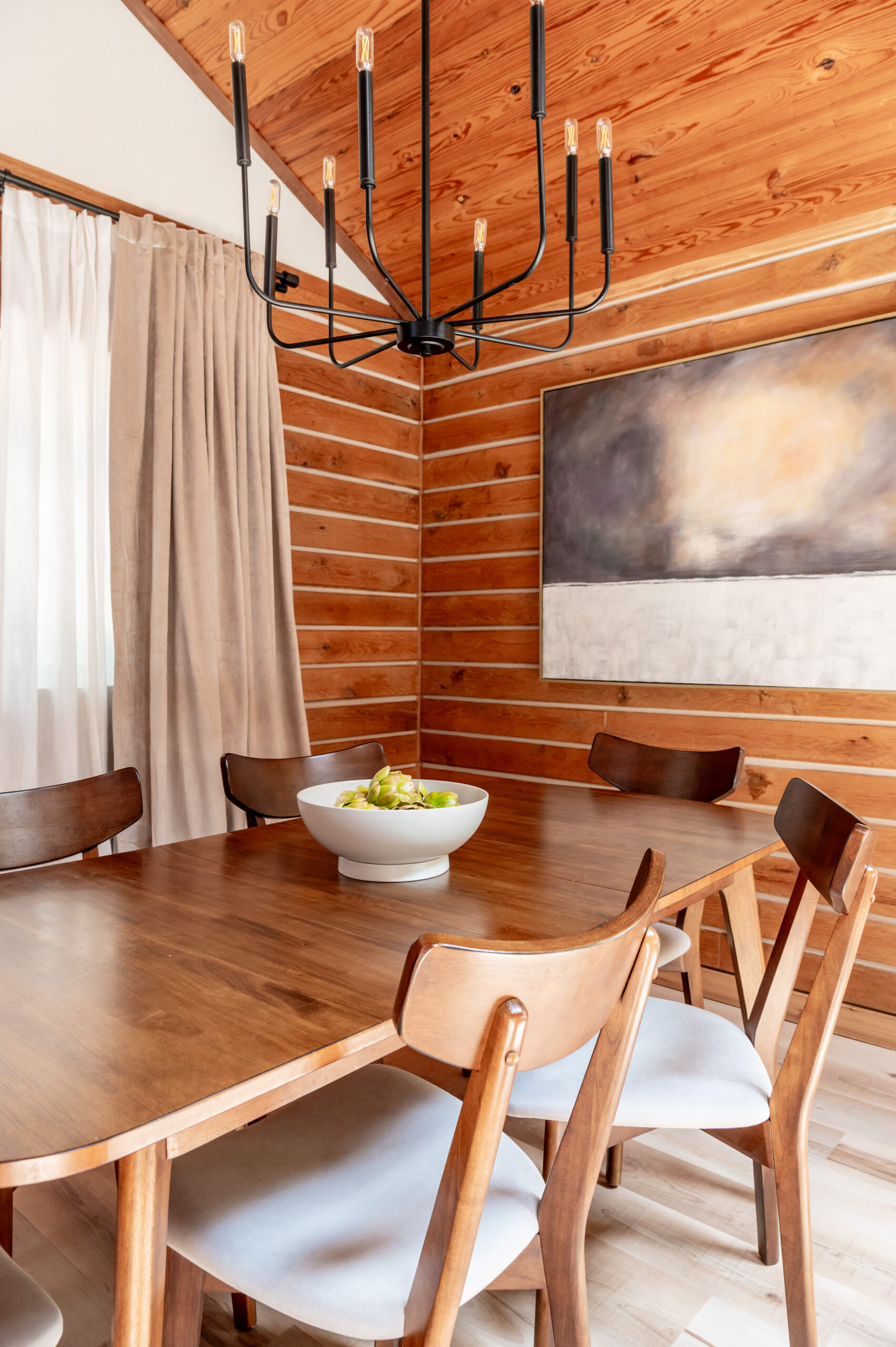 A mid-century modern oasis, Rustic log cabins Interior Design Photoshoot