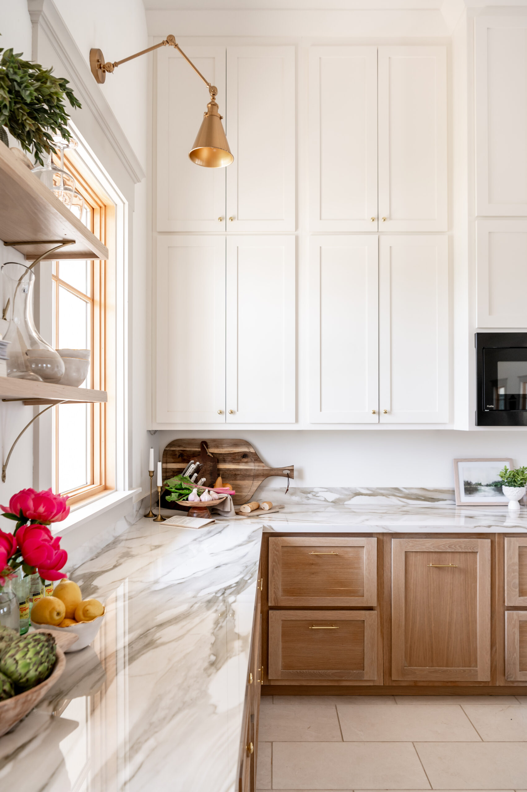 Texas Interior designer photography session for a home with warm neutrals and sophisticated ambiance