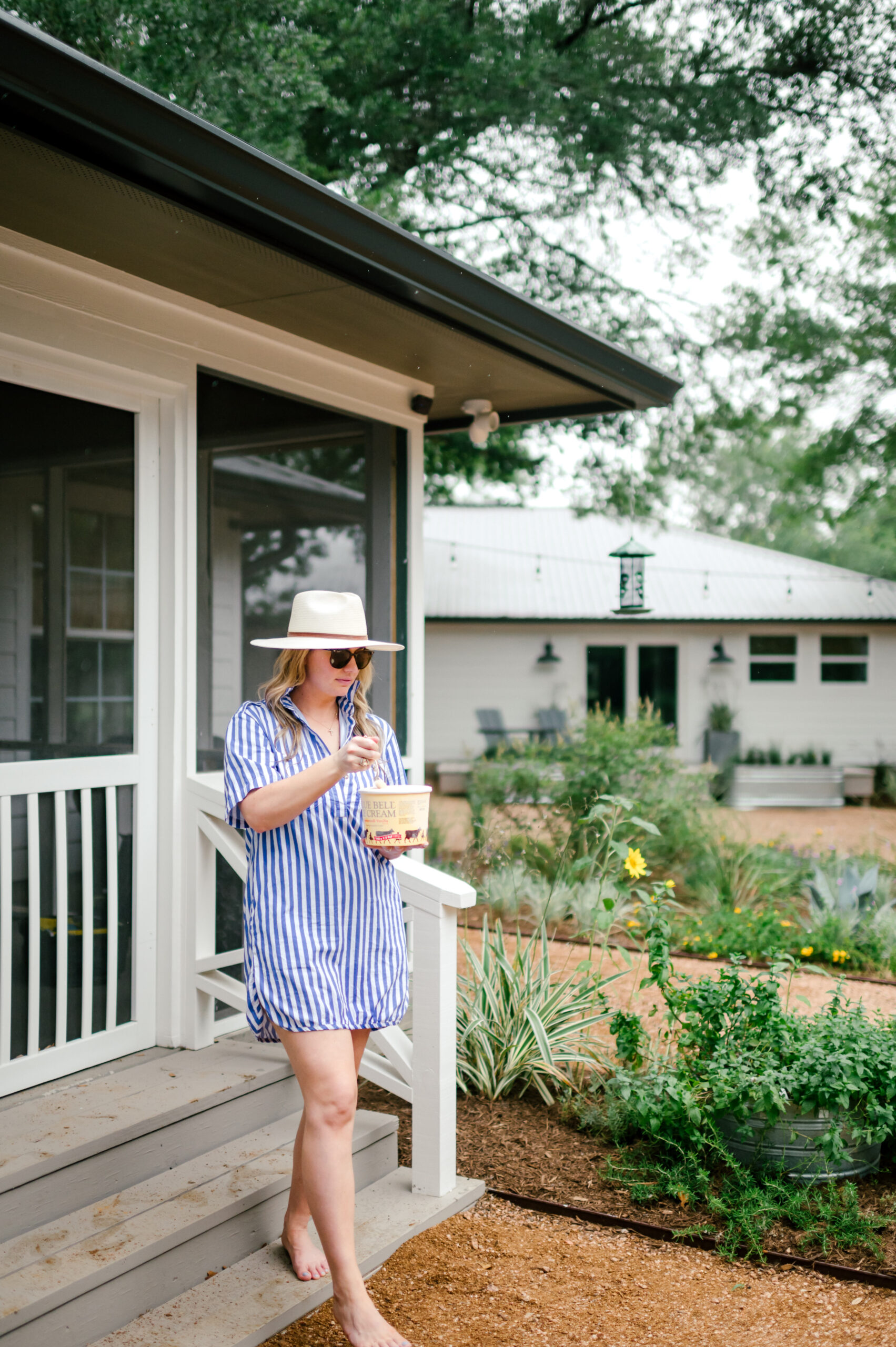 Fun Branding Session Photography Shoot for a Short Term Vacation Rental Host