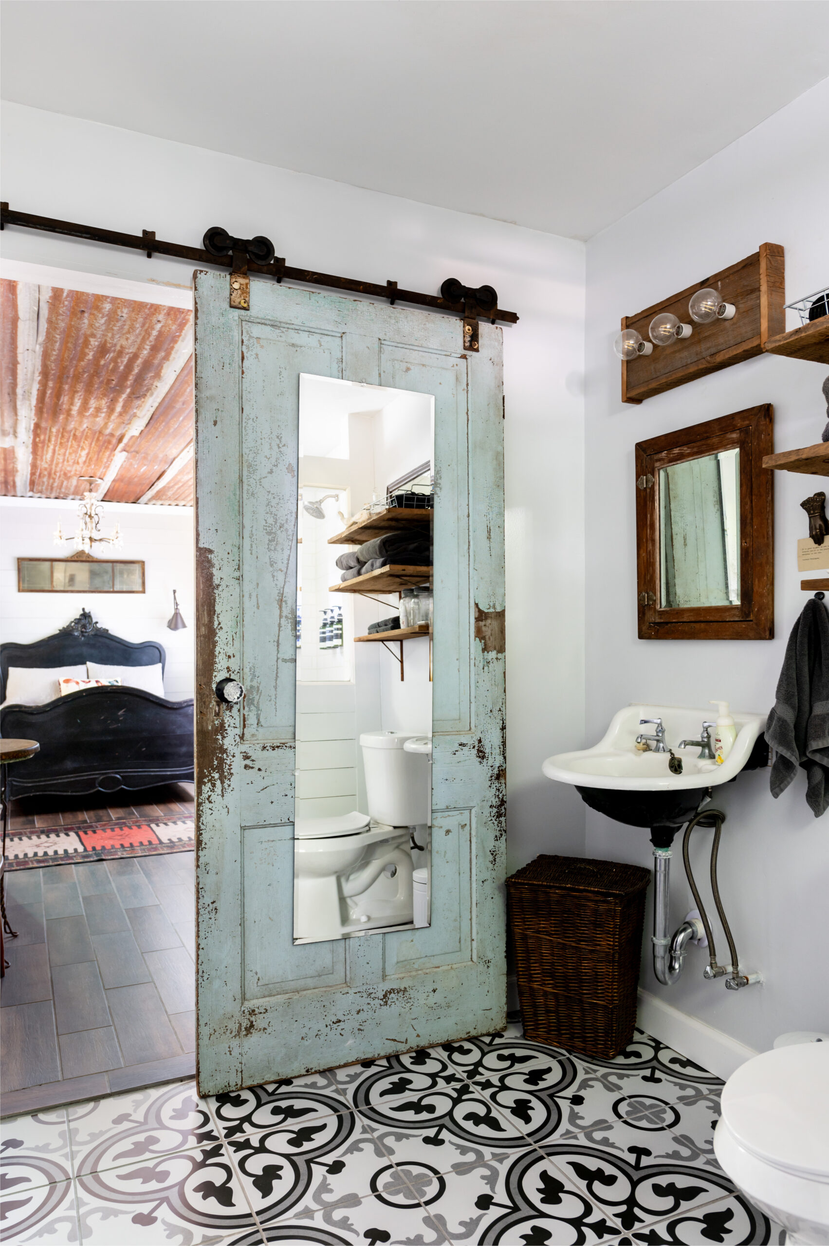 Rustic bathroom design