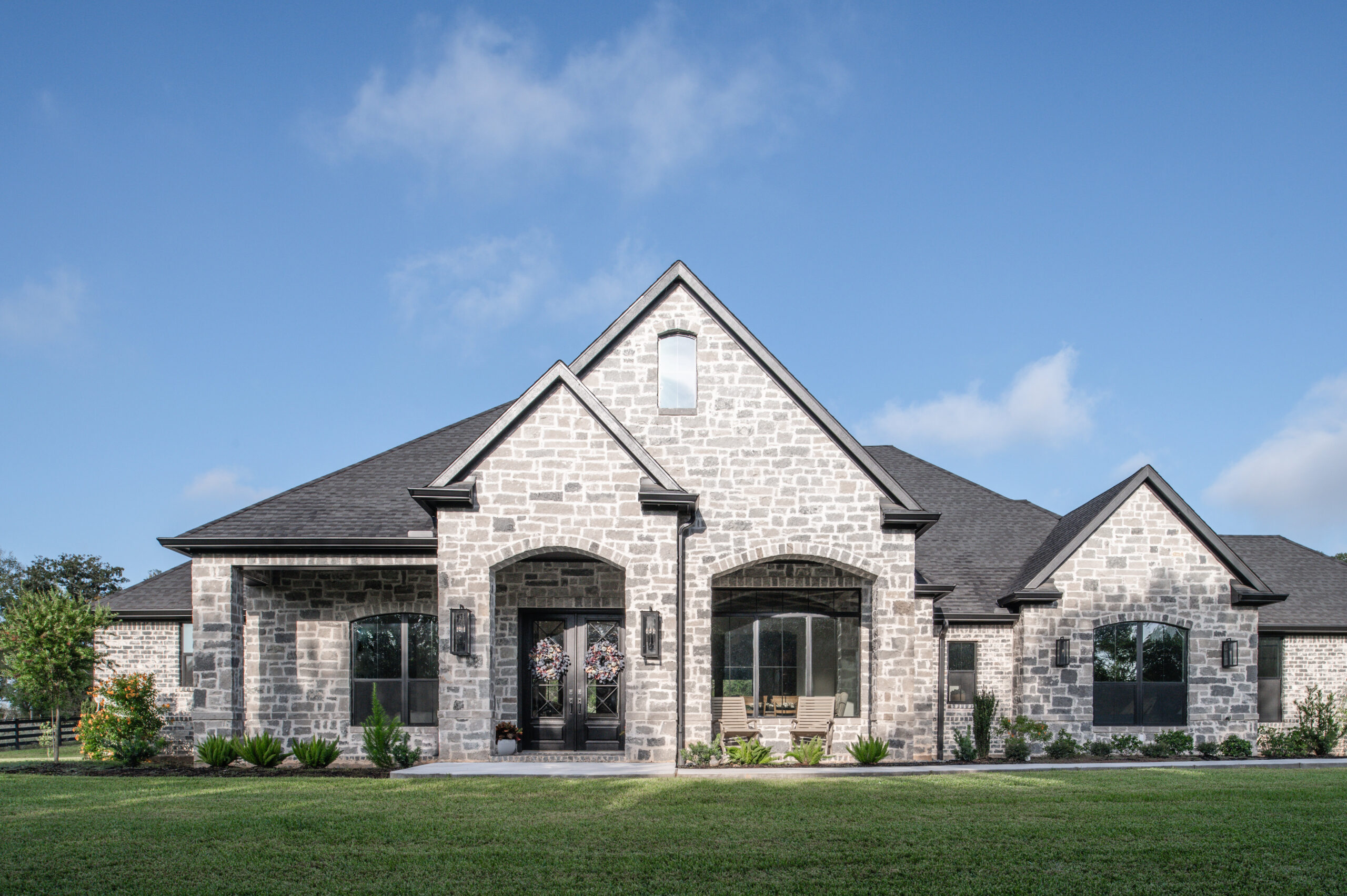 Beautiful Texas home with gray brickwork