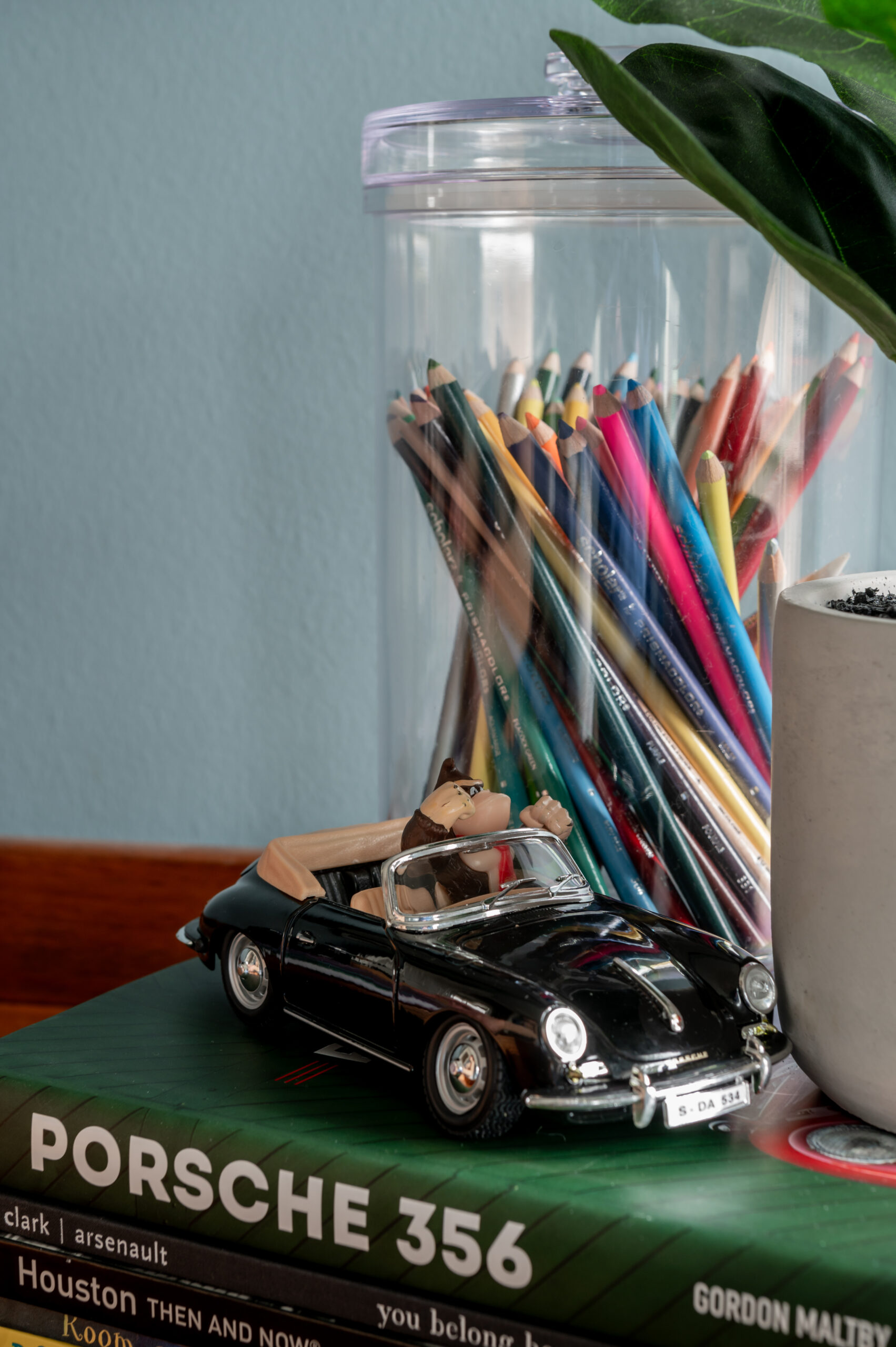 Bedroom decor with car toy and color pencils