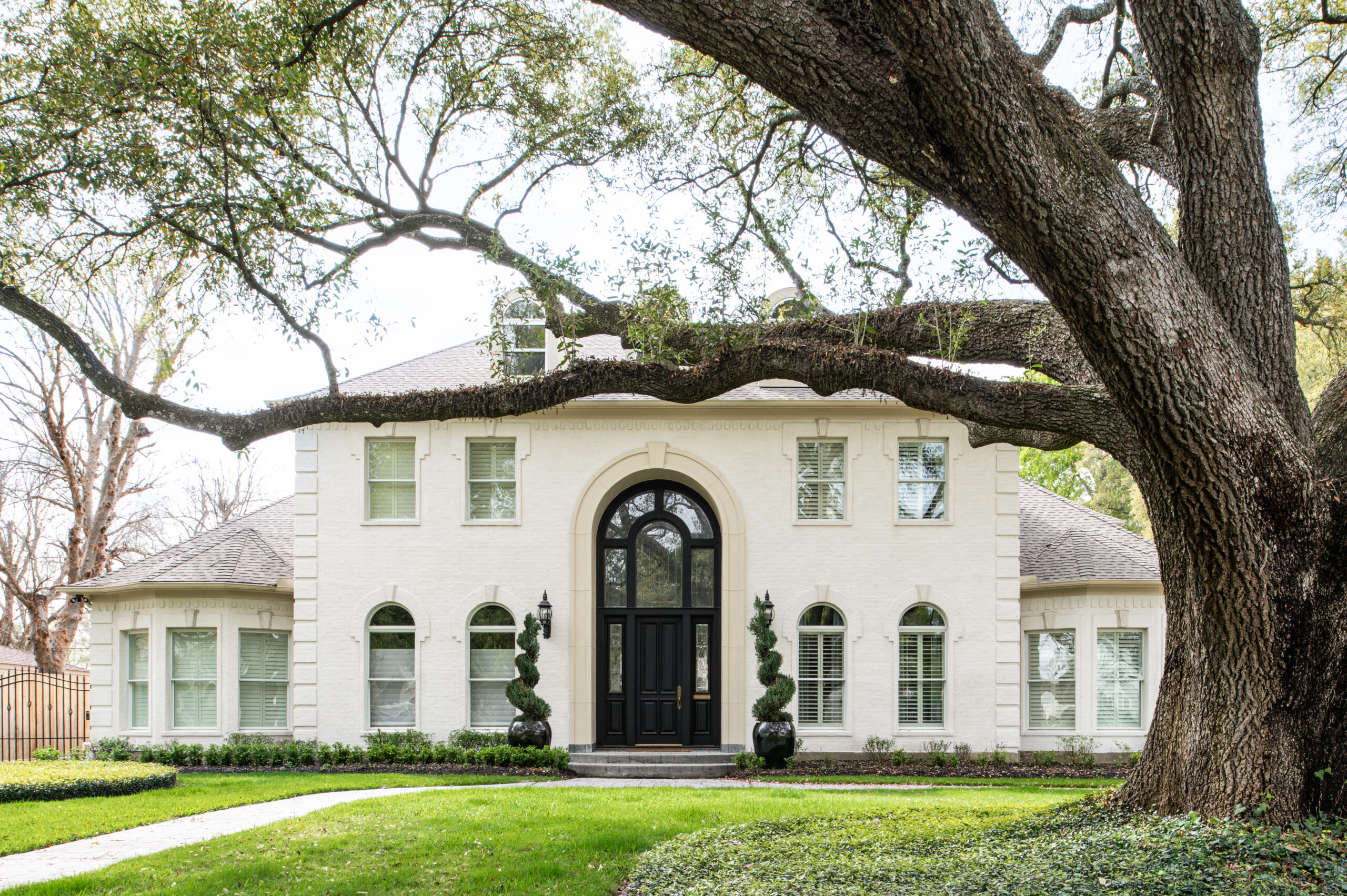 Exterior home photography of a French architectural home