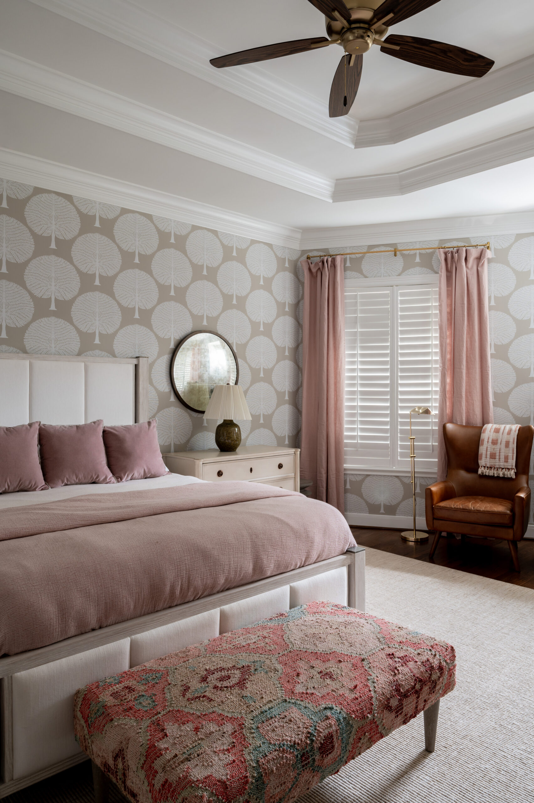 Stunning bedroom interior design photo of pink bed and modern furniture